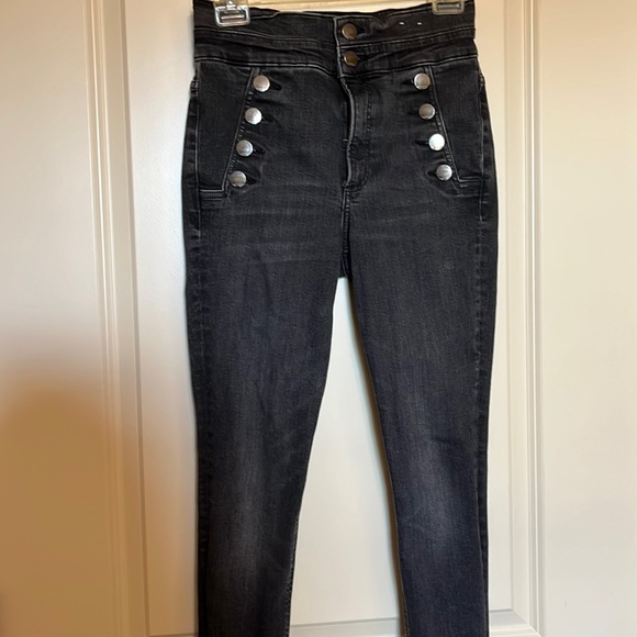 Express, black, button detail, size 4 jeans - Picture 1 of 2